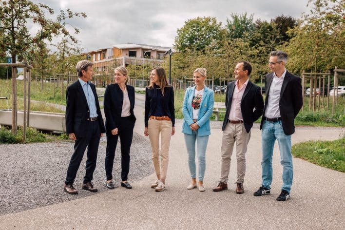 Fachpersonen, Betroffene und Angehörige an der Medienkonferenz zum Welt-Sepsis-Tag 2025